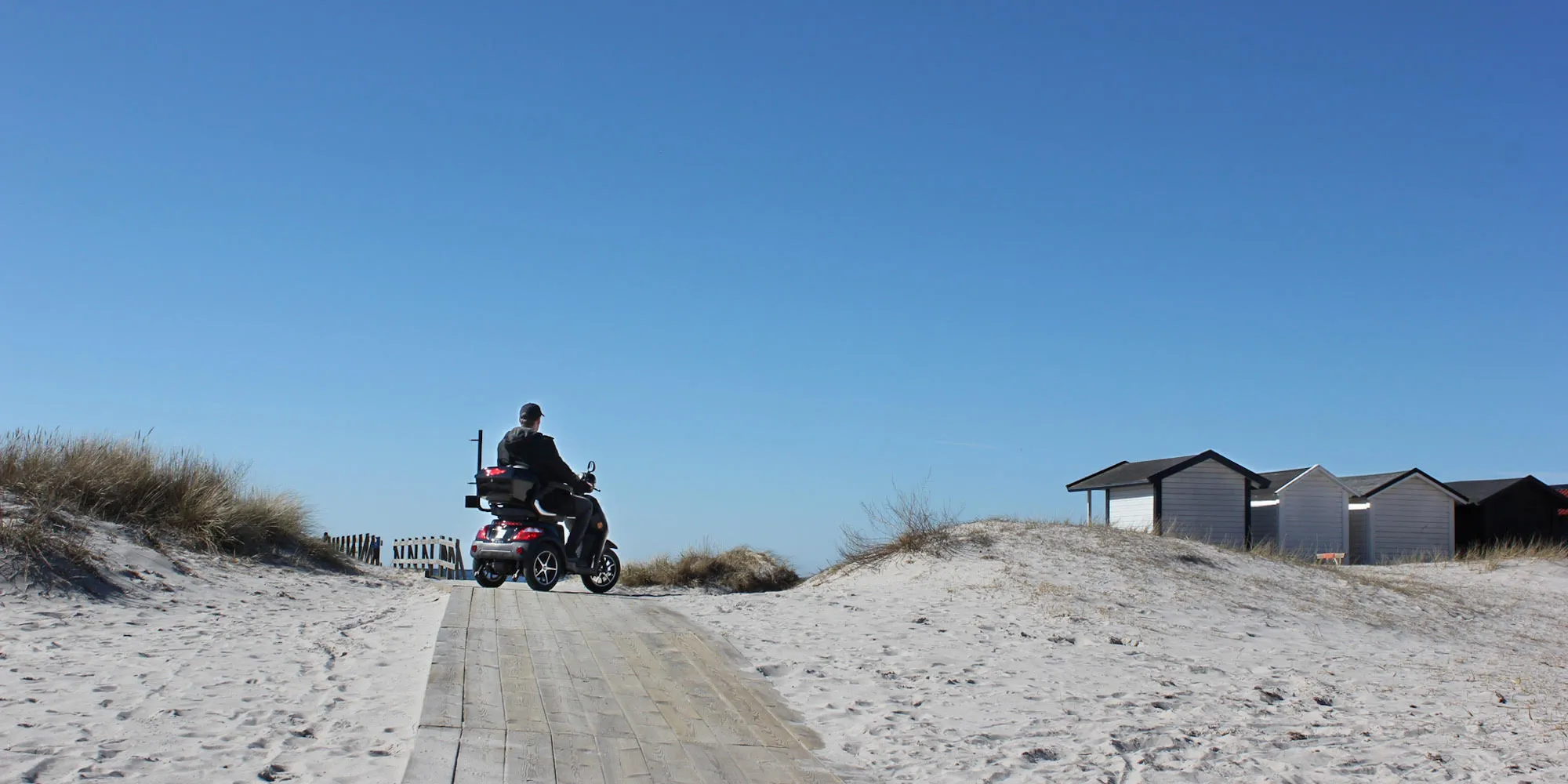 Köp prisbelönt promenadscooter på Inwi Store bäst i test